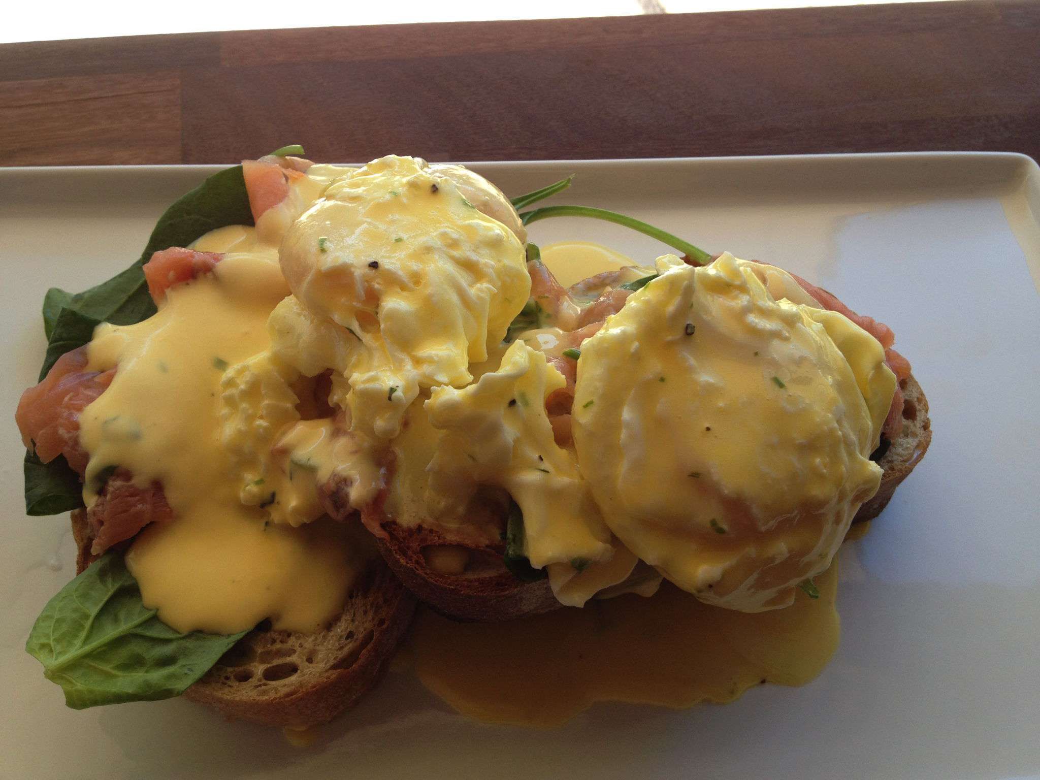 Eggs benedict